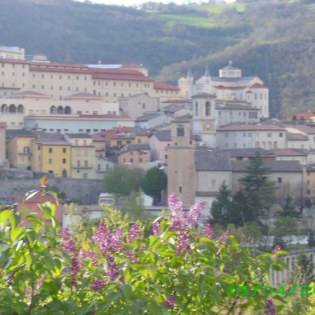 Hotel Villa Stella Cascia Εξωτερικό φωτογραφία